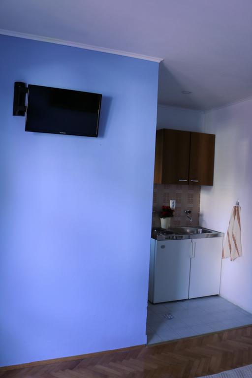 Apartments Milatic Йелса Екстериор снимка