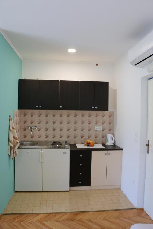 Apartments Milatic Йелса Екстериор снимка