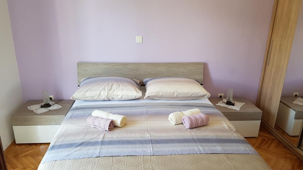 Apartments Milatic Йелса Екстериор снимка